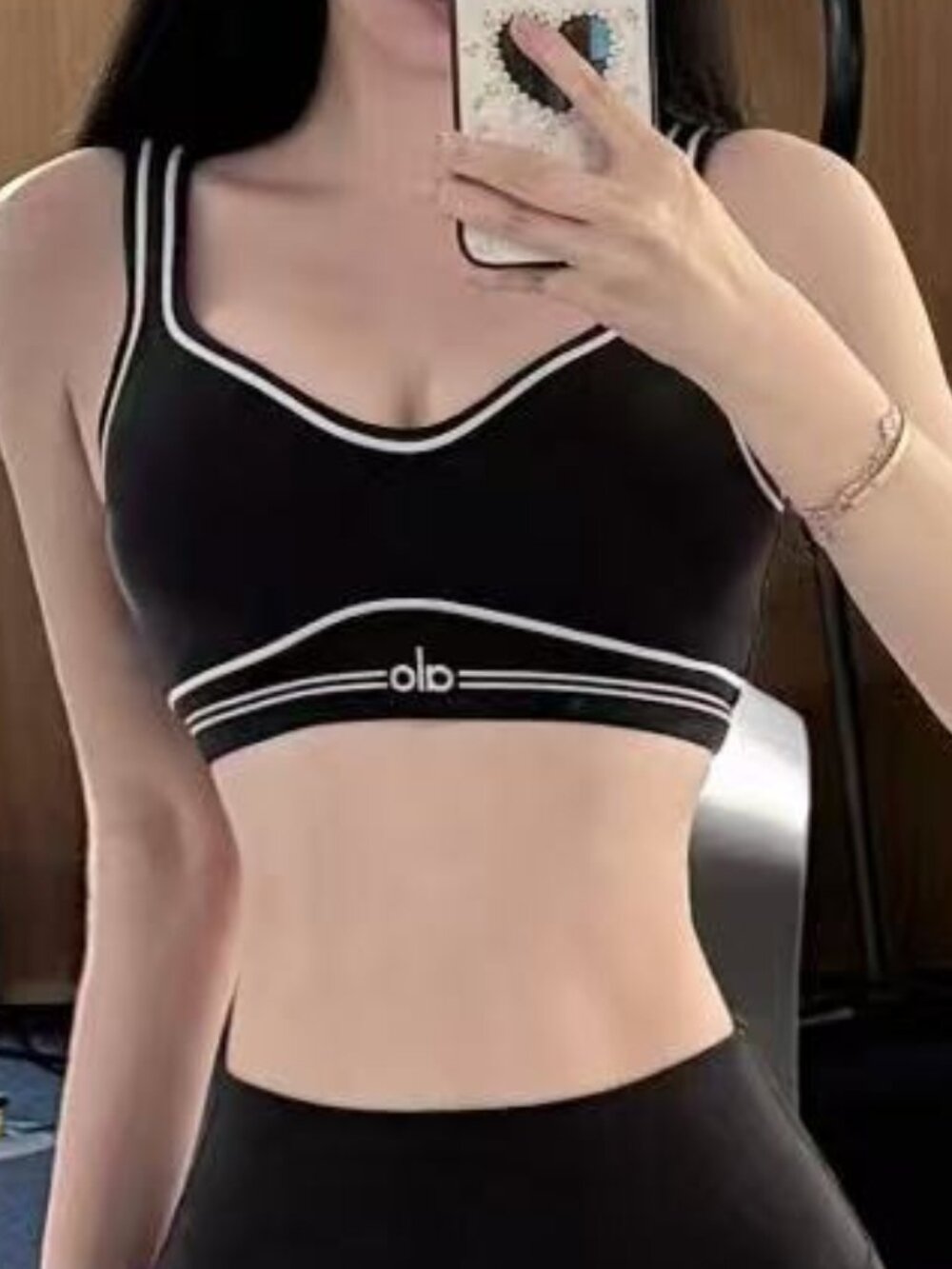 NWT Alo Yoga Airbrush Heart Throb Sports Padded Bra Black/White Size S,M